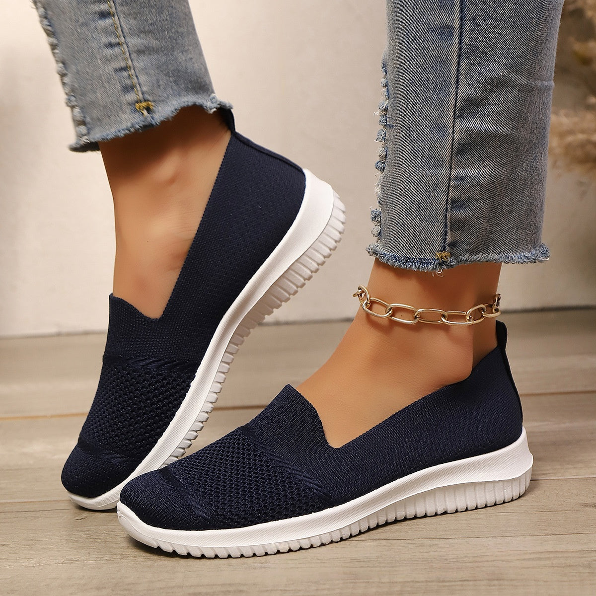 Women's Breathable Mesh Knit Slip-On Sneakers - Lightweight Walking Shoes