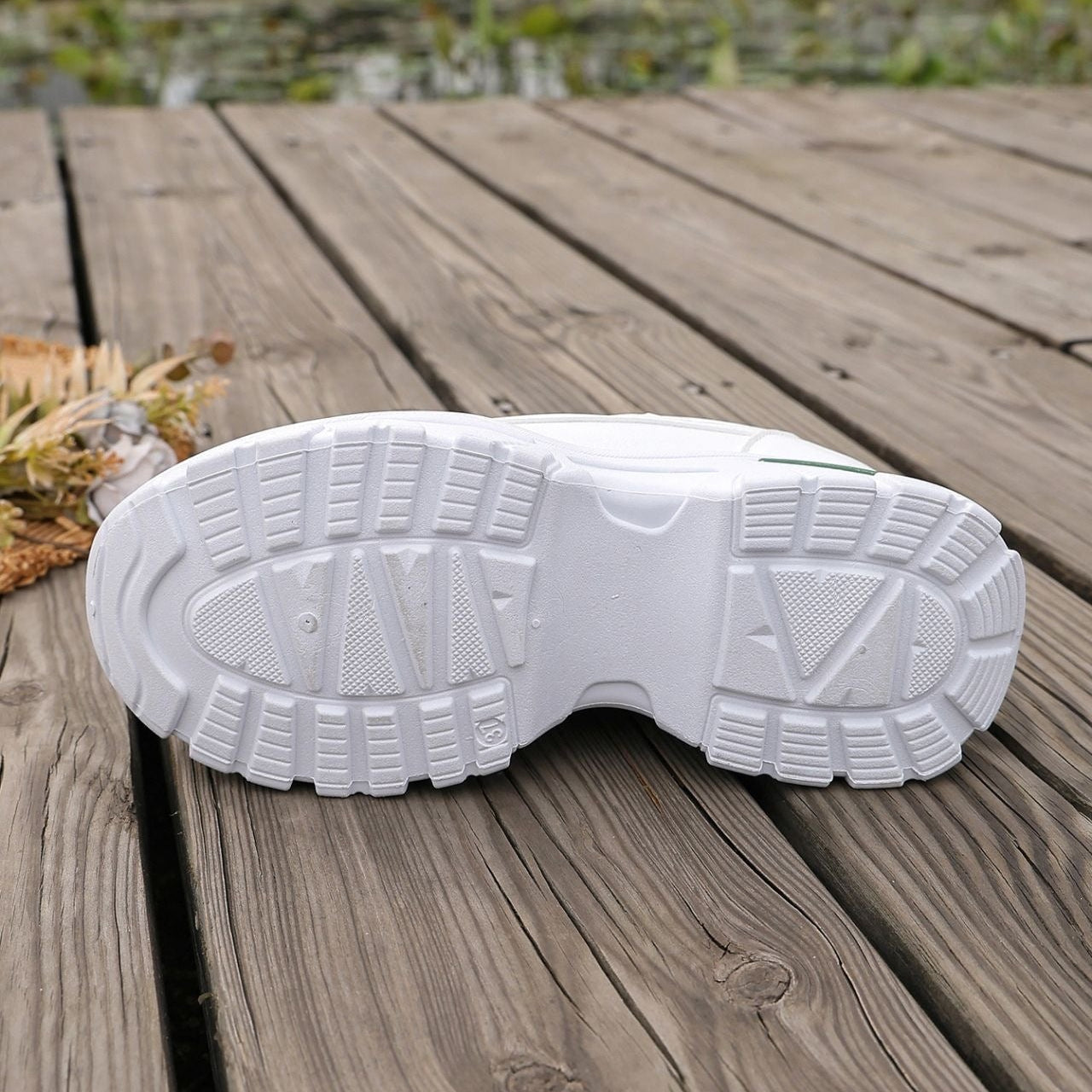 Women's Platform Sneakers Heart Cutout Chunky Dad Shoes