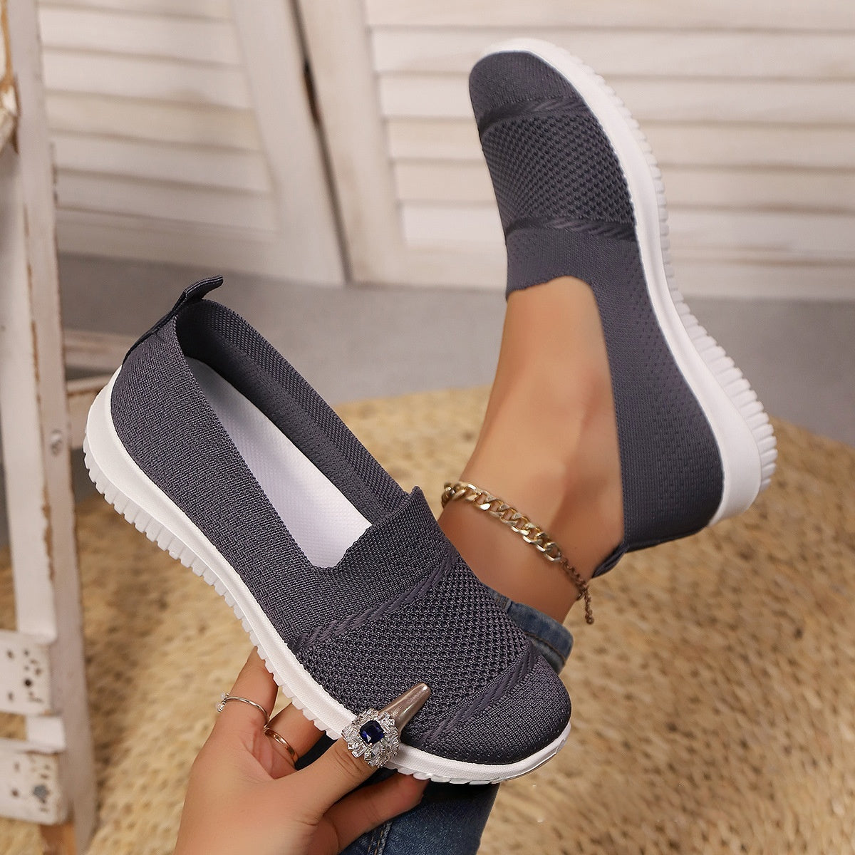 Women's Breathable Mesh Knit Slip-On Sneakers - Lightweight Walking Shoes