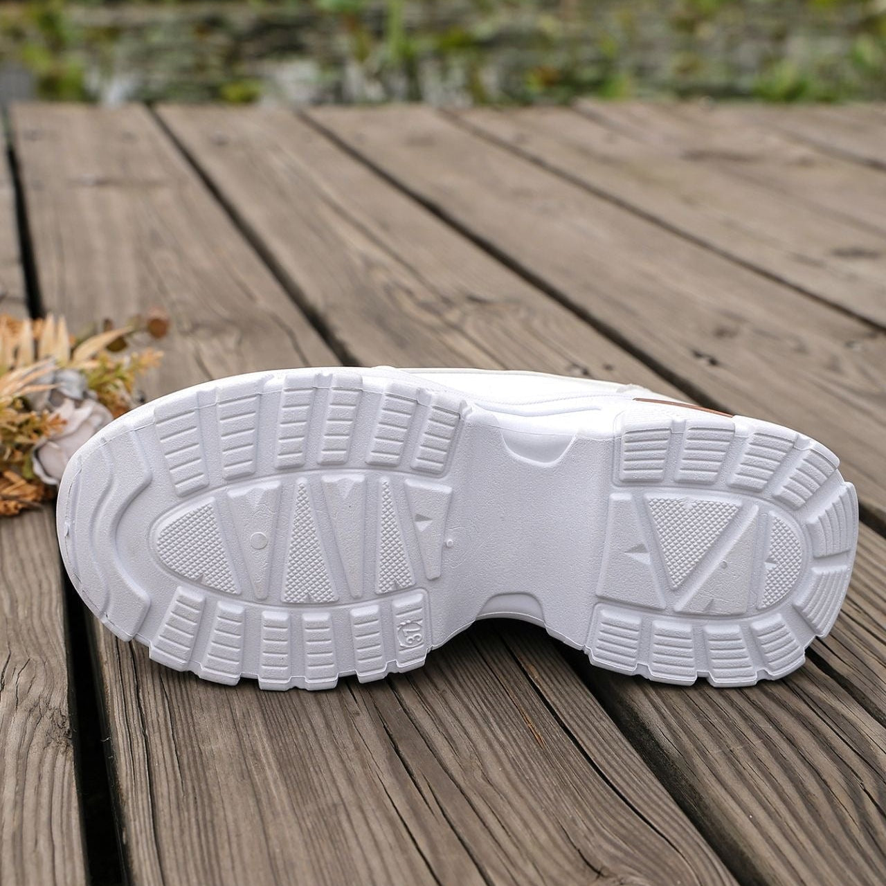 Women's Platform Sneakers Heart Cutout Chunky Dad Shoes