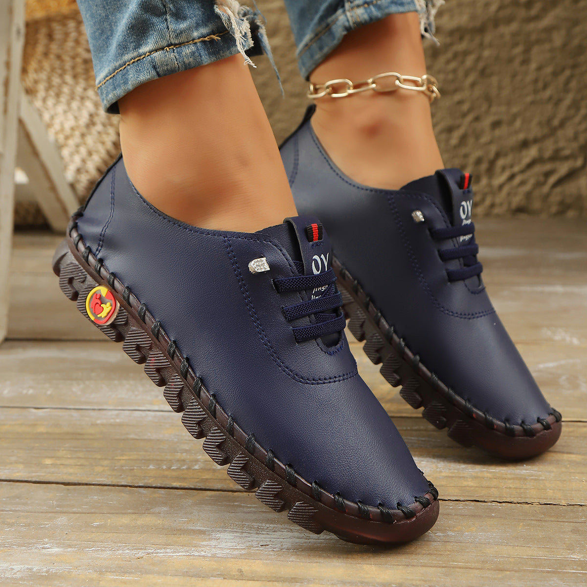 Casual Lace-Up Loafers for Women – Soft Leather Stitched Comfort Shoes with Anti-Slip Sole