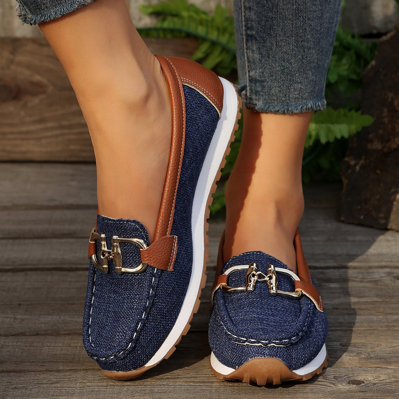 Casual Metal Buckle Loafers – Comfy Platform Slip-On Shoes