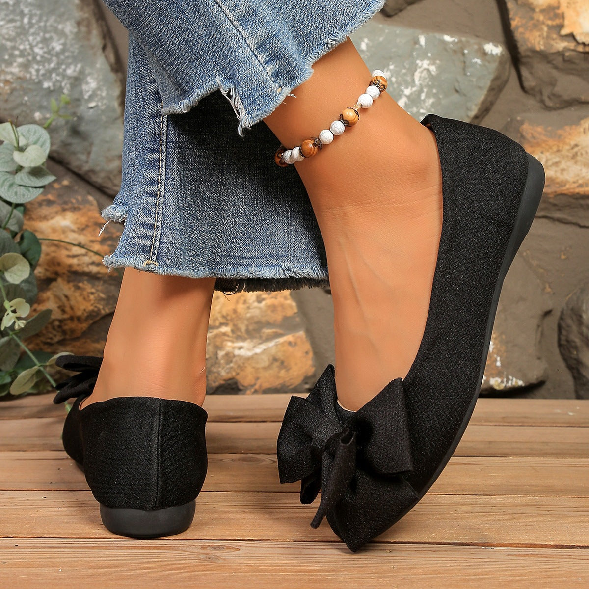 Women's Bow Flat Shoes – Sparkly Glitter Slip-On Ballet Flats with Big Bow