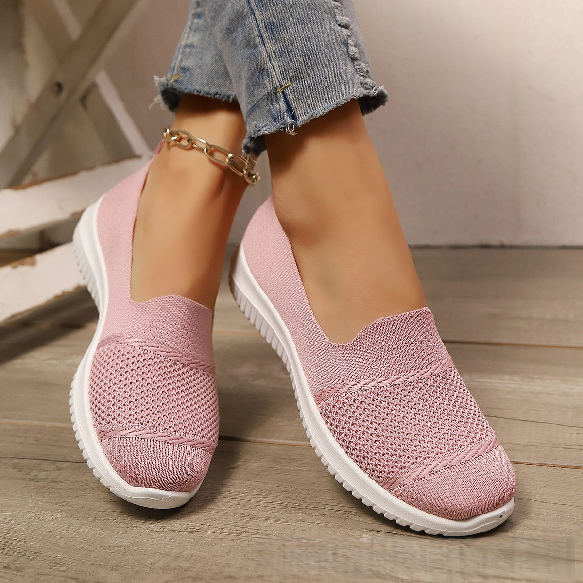 Women's Breathable Mesh Knit Slip-On Sneakers - Lightweight Walking Shoes