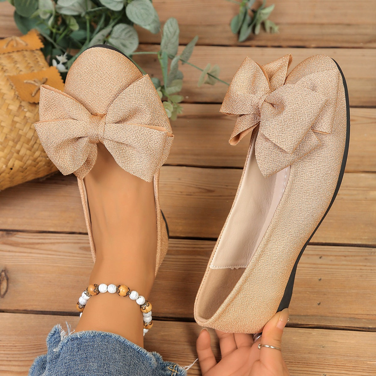 Women's Bow Flat Shoes – Sparkly Glitter Slip-On Ballet Flats with Big Bow