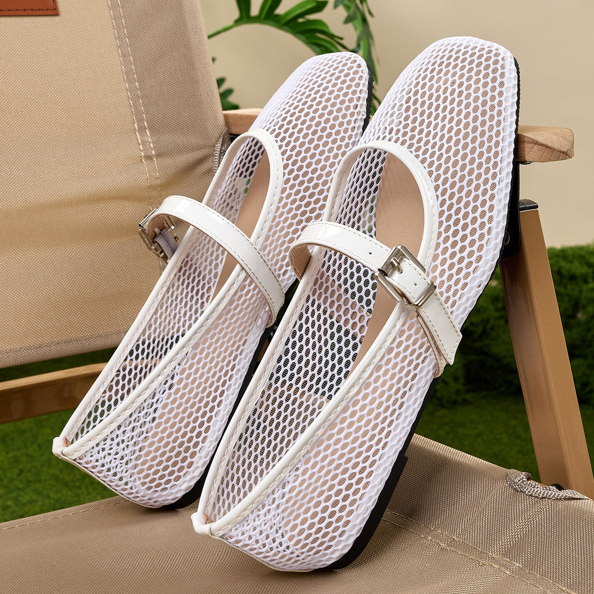 Women's Breathable Mesh Mary Jane Flats with Buckle Strap