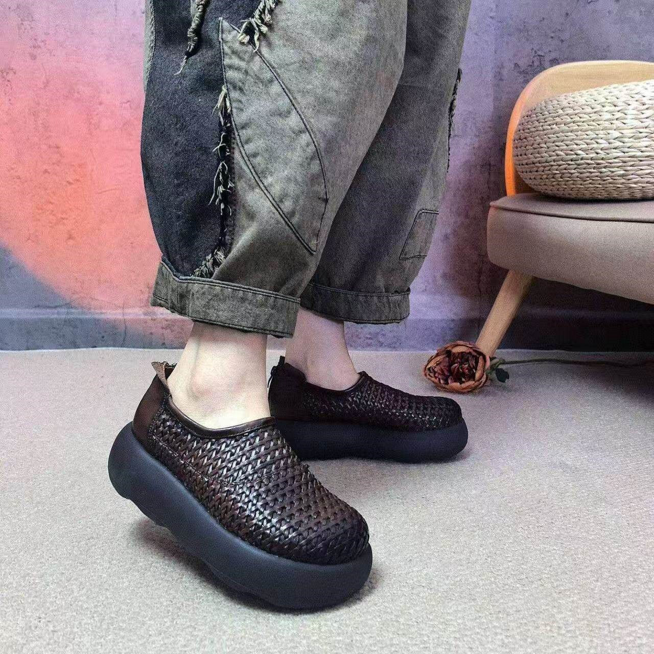Women's Woven Breathable Slip-On Platform Sneakers