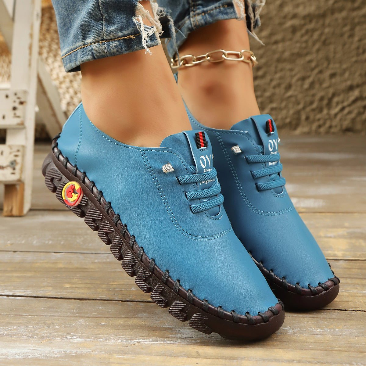 Casual Lace-Up Loafers for Women – Soft Leather Stitched Comfort Shoes with Anti-Slip Sole