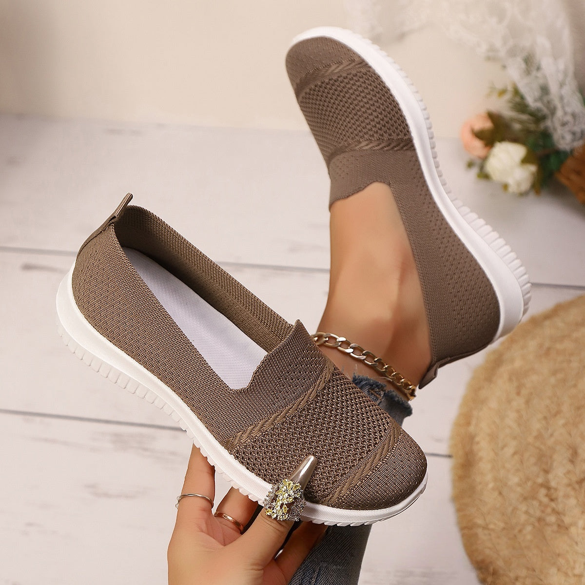 Women's Breathable Mesh Knit Slip-On Sneakers - Lightweight Walking Shoes