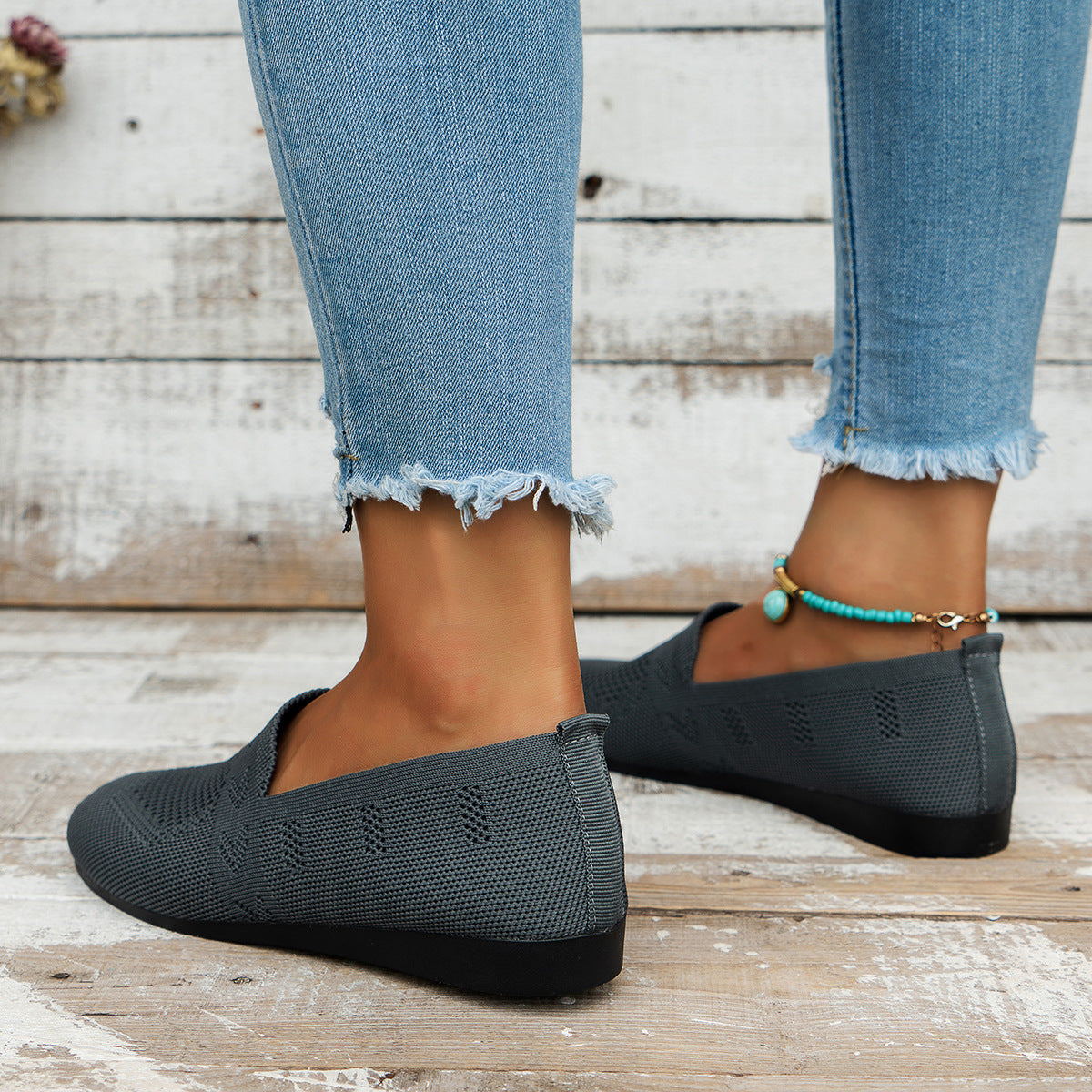 Women's Breathable Mesh Knit Slip-On Flats – Lightweight Casual Walking Shoes